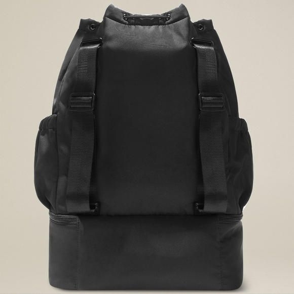 NWT Beyond Yoga Convertible Gym Bag